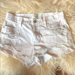 Abercrombie & Fitch cut offs